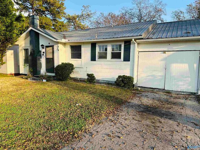 313 9th Street, Gadsden, AL 35903