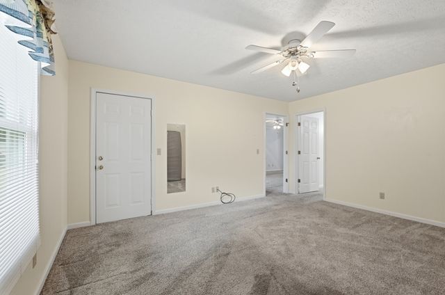 3436 Officers Chapel Rd, Cookeville, TN 38506