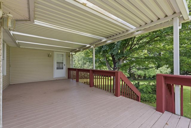3436 Officers Chapel Rd, Cookeville, TN 38506