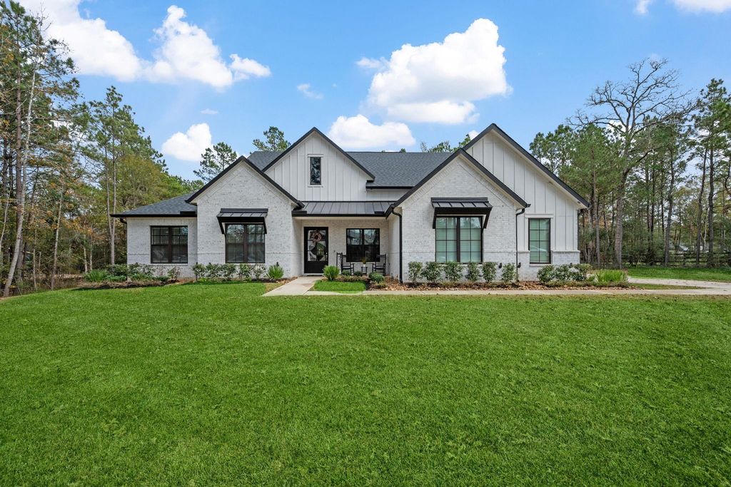 8513 Monarch Ridge Trail, Montgomery, TX 77316