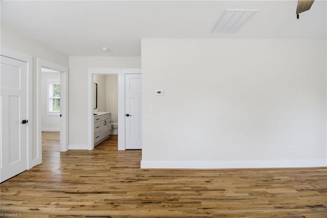 2609 S Main Street, Winston-salem, NC 27127