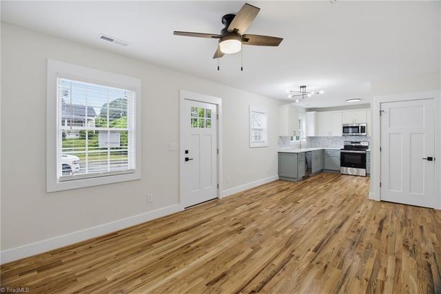 2609 S Main Street, Winston-salem, NC 27127