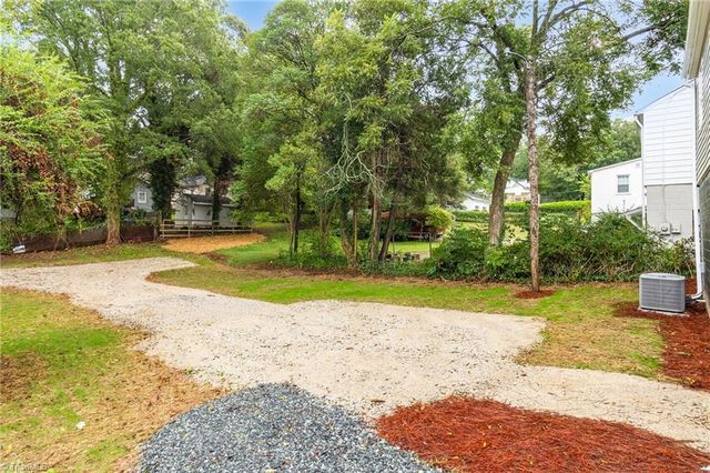 2609 S Main Street, Winston-salem, NC 27127