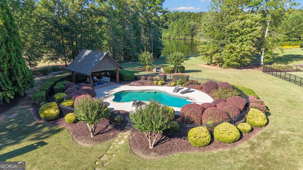 323 Beaumont Farms Drive, Sharpsburg, GA 30277 — photo 4