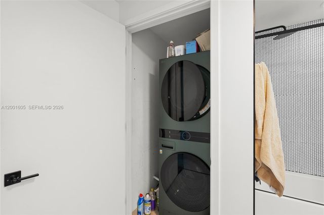 3301 NE 1st Ave H1215, Miami, FL 33137