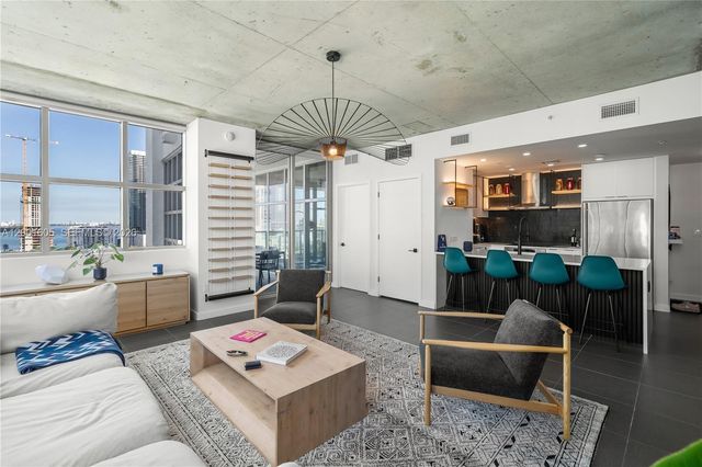 3301 NE 1st Ave H1215, Miami, FL 33137