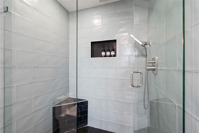 3301 NE 1st Ave H1215, Miami, FL 33137