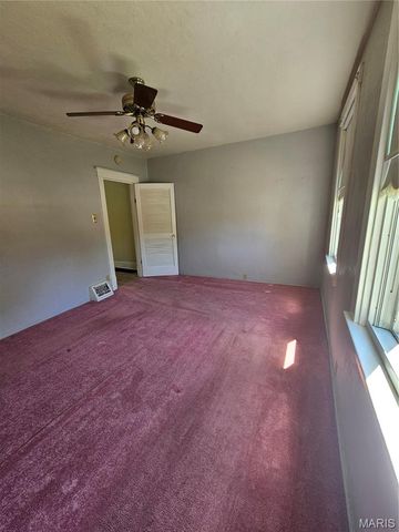 3719 Orient Avenue, St Louis, MO 63125