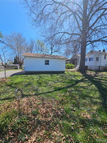 3719 Orient Avenue, St Louis, MO 63125