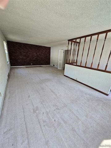 3719 Orient Avenue, St Louis, MO 63125