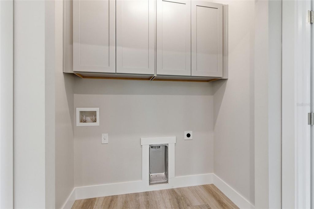 Image 17 of property listing at 11418 8TH AVENUE, Punta Gorda, FL 33955