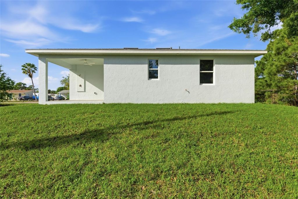 Image 35 of property listing at 11418 8TH AVENUE, Punta Gorda, FL 33955