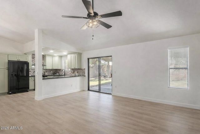 7450 E Diamond Avenue, Mesa, AZ 85208