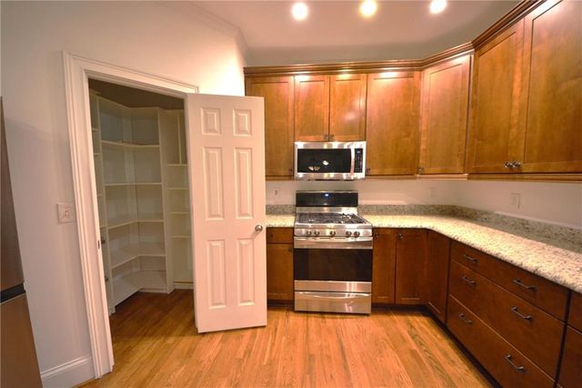135 Brightmore Way, Alpharetta, GA 30005