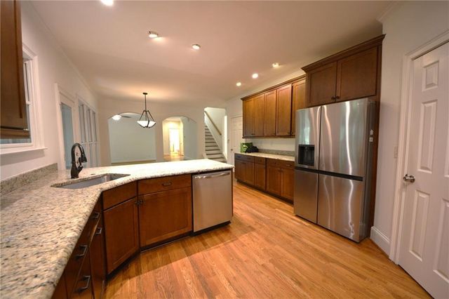 135 Brightmore Way, Alpharetta, GA 30005