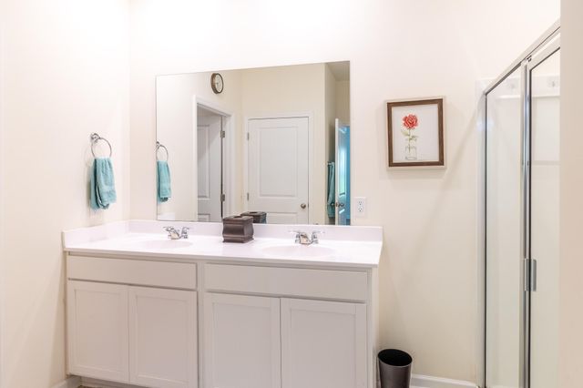 4122 Bentwood Cove Drive, Apison, TN 37302