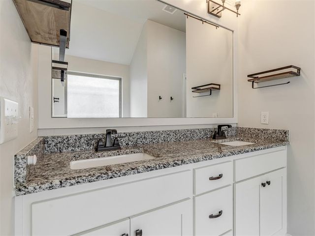 9328 SW 44th Terrace, Oklahoma City, OK 73179