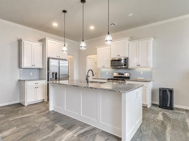 9328 SW 44th Terrace, Oklahoma City, OK 73179