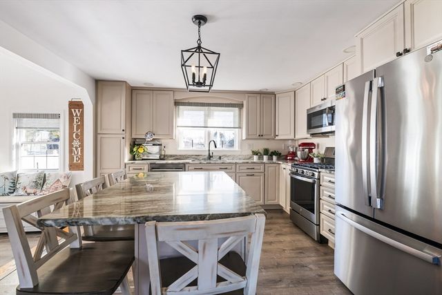 5 Weisner, Methuen, MA 01844