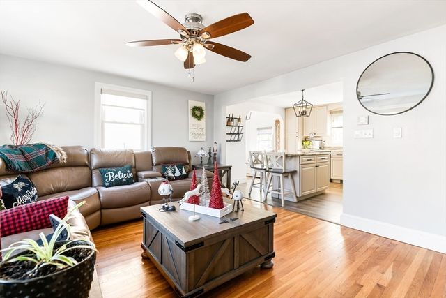 5 Weisner, Methuen, MA 01844