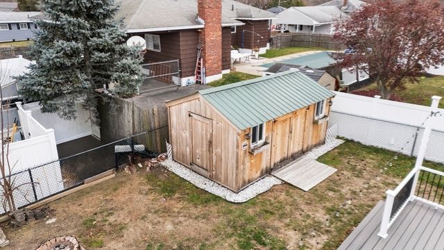 5 Weisner, Methuen, MA 01844