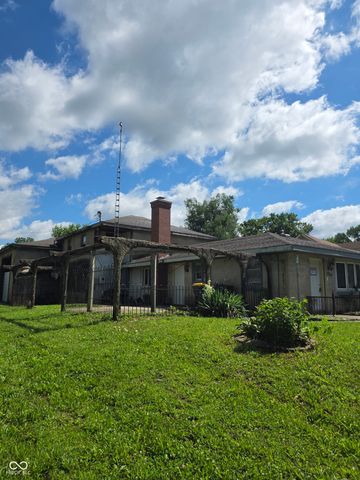 1324 W 1st Street, Anderson, IN 46016