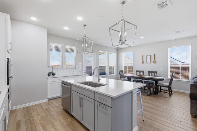 9437 Trailway Drive, Oak Point, TX 75068