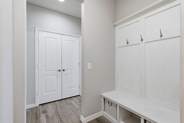 9437 Trailway Drive, Oak Point, TX 75068