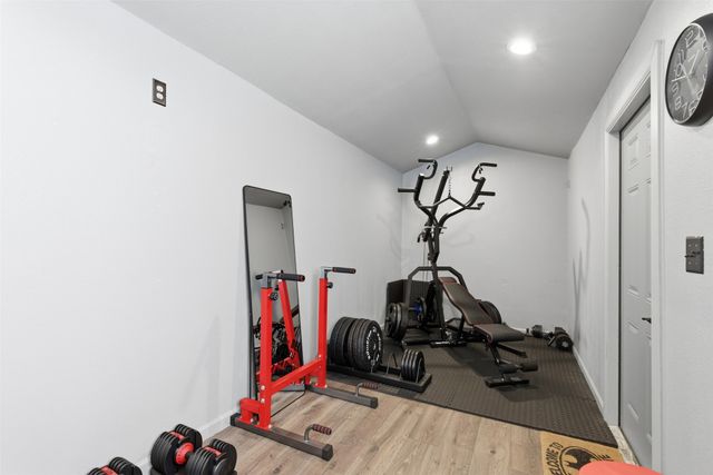 9437 Trailway Drive, Oak Point, TX 75068