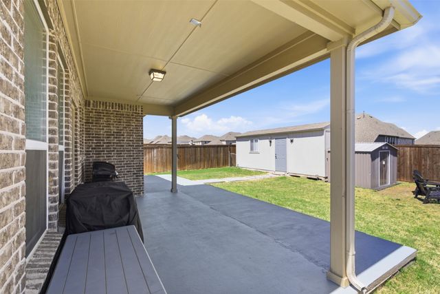 9437 Trailway Drive, Oak Point, TX 75068