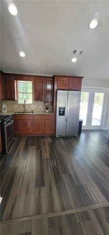 1071 Braddock Circle, Woodstock, GA 30189