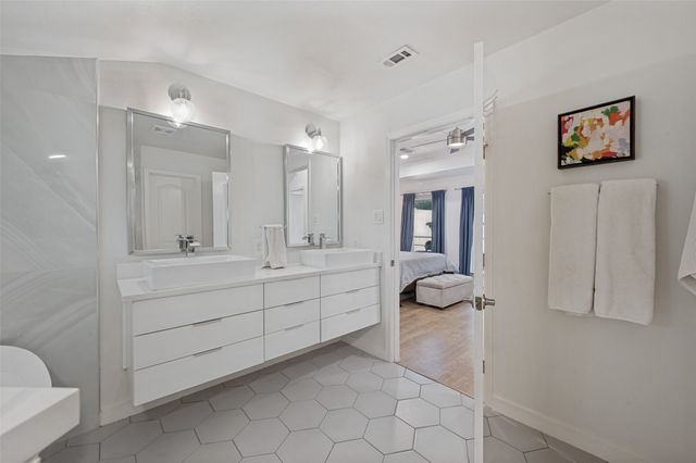 3619 Merrell Road, Dallas, TX 75229