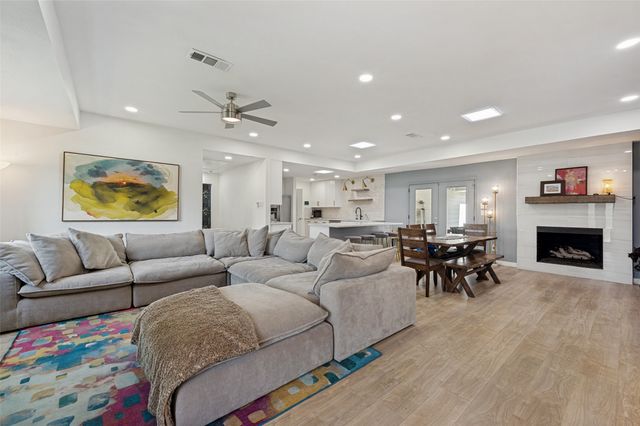 3619 Merrell Road, Dallas, TX 75229