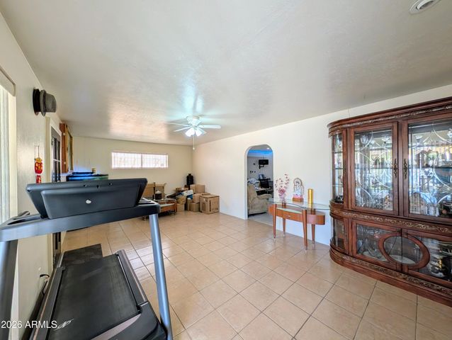 7364 N 39TH Avenue, Phoenix, AZ 85051