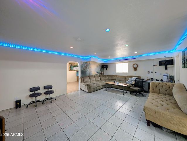 7364 N 39TH Avenue, Phoenix, AZ 85051