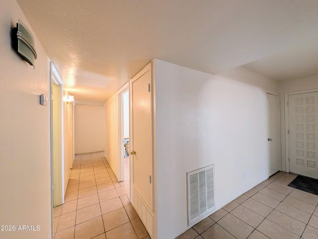 7364 N 39TH Avenue, Phoenix, AZ 85051