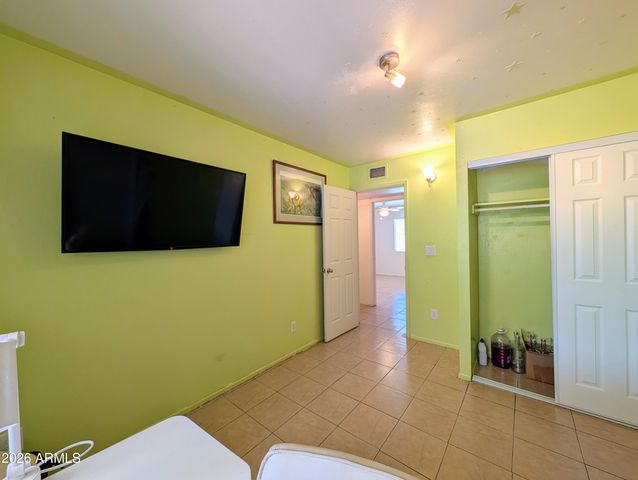 7364 N 39TH Avenue, Phoenix, AZ 85051