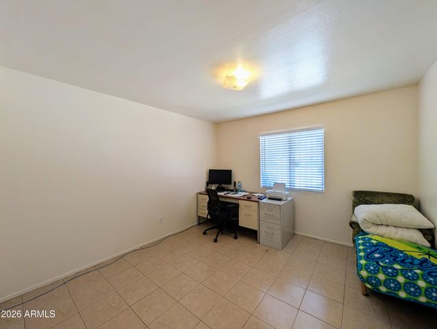 7364 N 39TH Avenue, Phoenix, AZ 85051