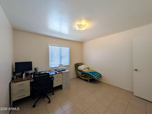 7364 N 39TH Avenue, Phoenix, AZ 85051