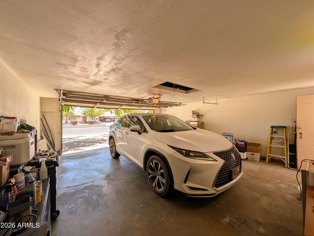 7364 N 39TH Avenue, Phoenix, AZ 85051