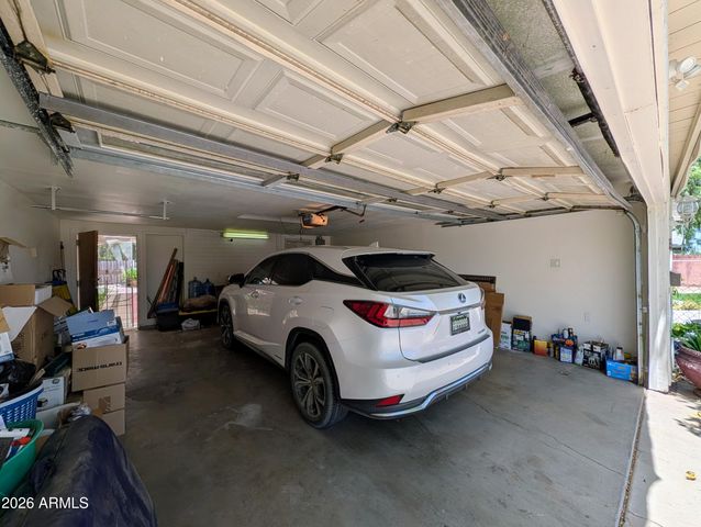 7364 N 39TH Avenue, Phoenix, AZ 85051