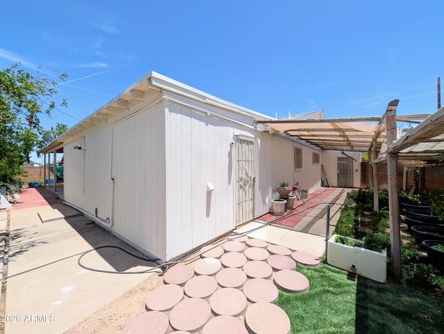 7364 N 39TH Avenue, Phoenix, AZ 85051
