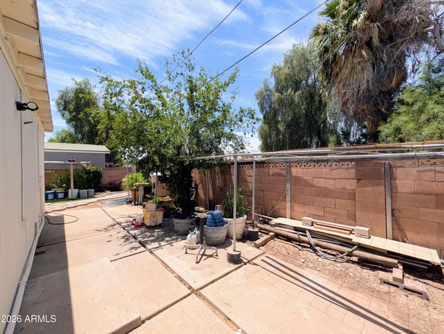 7364 N 39TH Avenue, Phoenix, AZ 85051