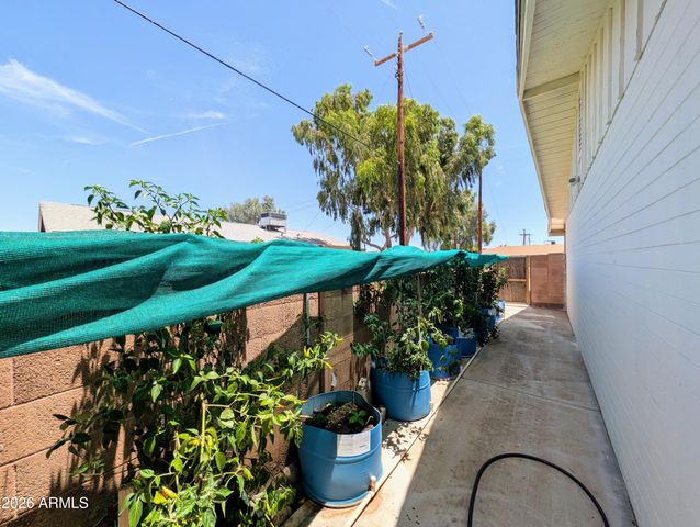 7364 N 39TH Avenue, Phoenix, AZ 85051