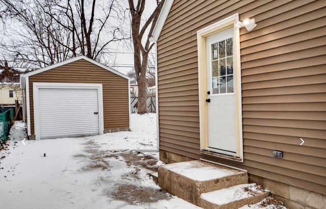 5273 N 51st BOULEVARD, Milwaukee, WI 53218
