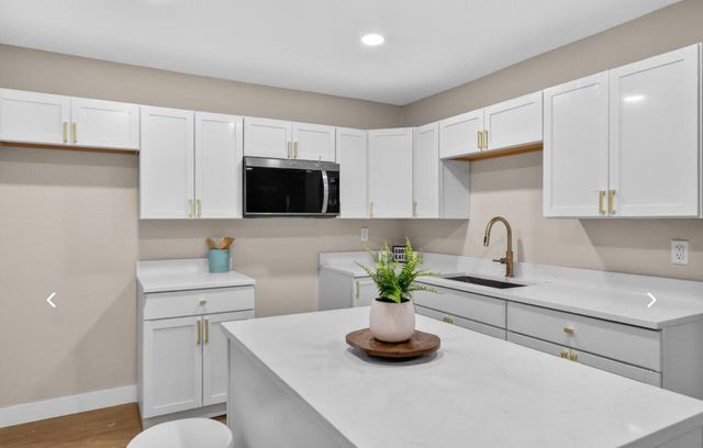 5273 N 51st BOULEVARD, Milwaukee, WI 53218