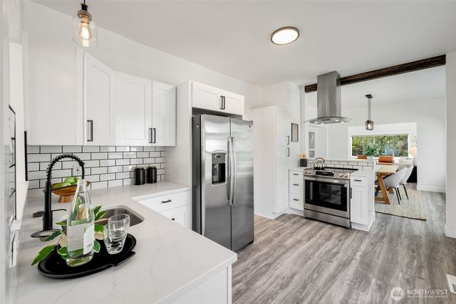 328 26th Avenue, Seattle, WA 98122