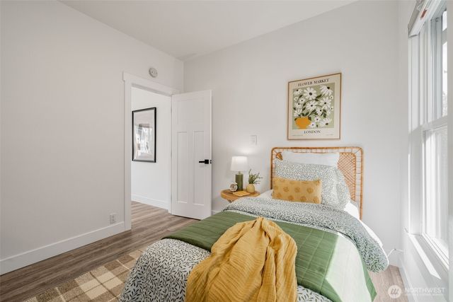 328 26th Avenue, Seattle, WA 98122