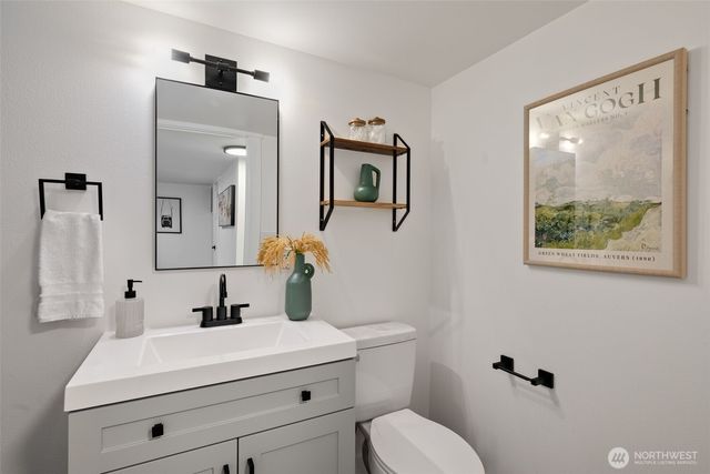 328 26th Avenue, Seattle, WA 98122