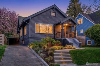 328 26th Avenue, Seattle, WA 98122